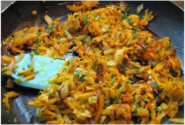 Баклажаны, фаршированные овощами, маринованные