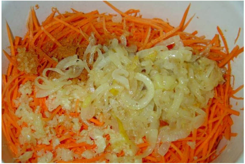 Квашеные фаршированные баклажаны с морковью