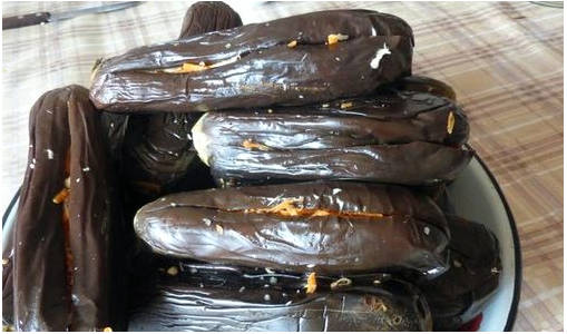 Баклажаны под гнетом