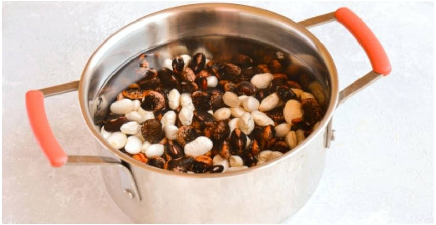 Салат из баклажанов с фасолью и овощами на зиму