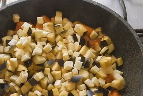 Баклажаны со свининой