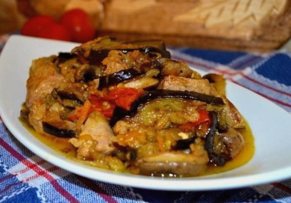 Баклажаны с курицей