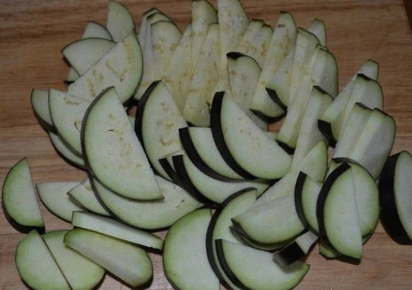 Баклажаны с курицей