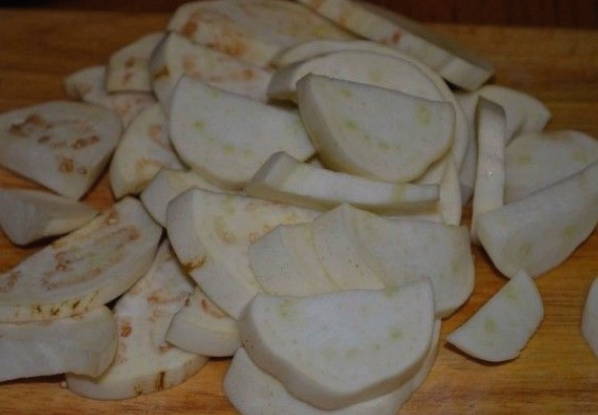 Баклажаны с фасолью