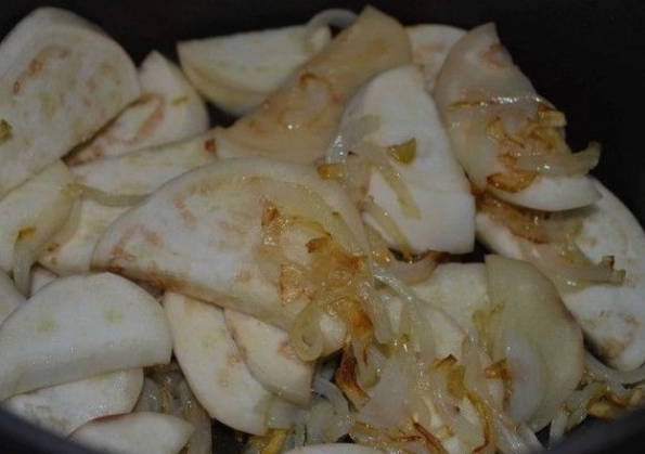 Баклажаны с фасолью
