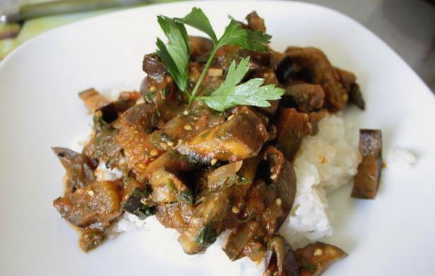 Тушеные баклажаны с мясом
