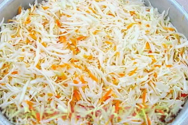 Рассол для капусты на 1 литр воды с солью, сахаром и уксусом Рассол для капусты на 1 литр воды с солью, сахаром и уксусом