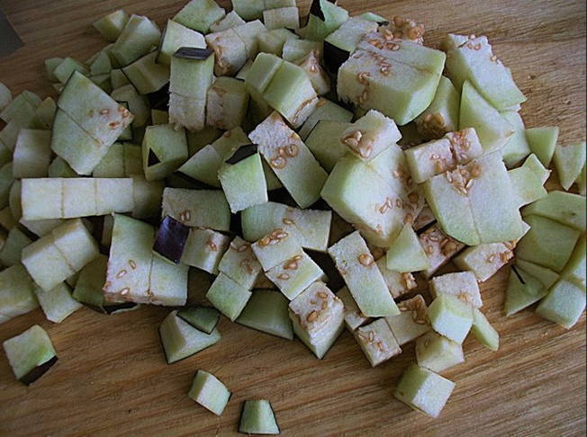 Баклажаны с перцем и помидорами