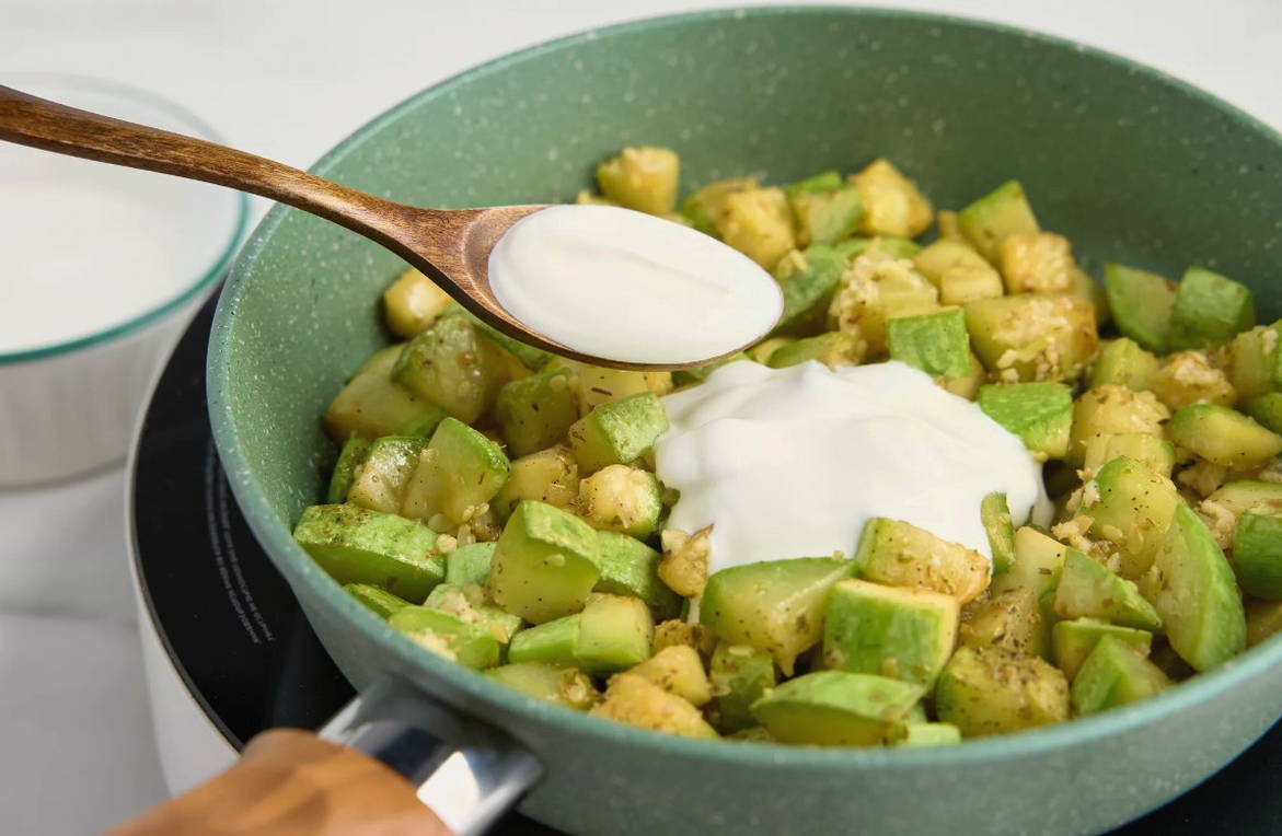 Кабачки в сметанном соусе