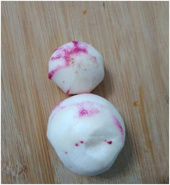 Салат из красной редьки Салат из красной редьки