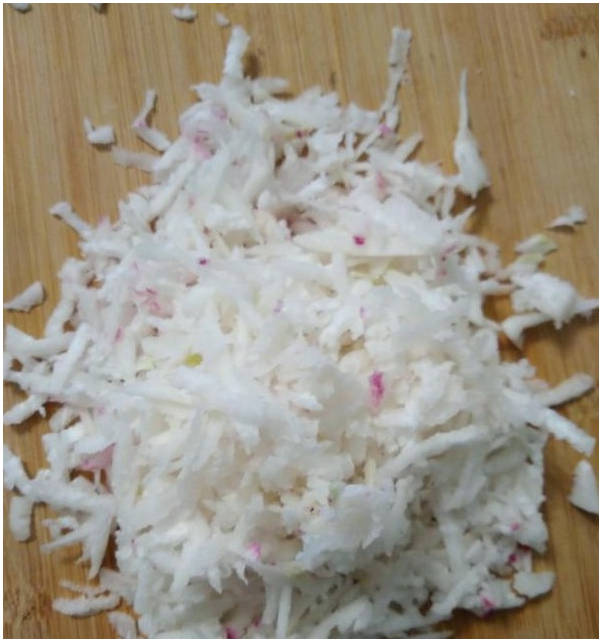 Салат из красной редьки Салат из красной редьки