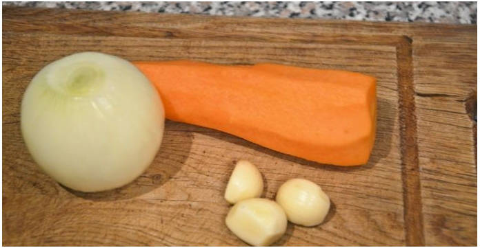 Баклажаны, фаршированные овощами