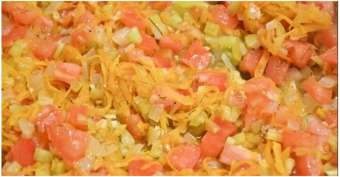 Баклажаны, фаршированные овощами