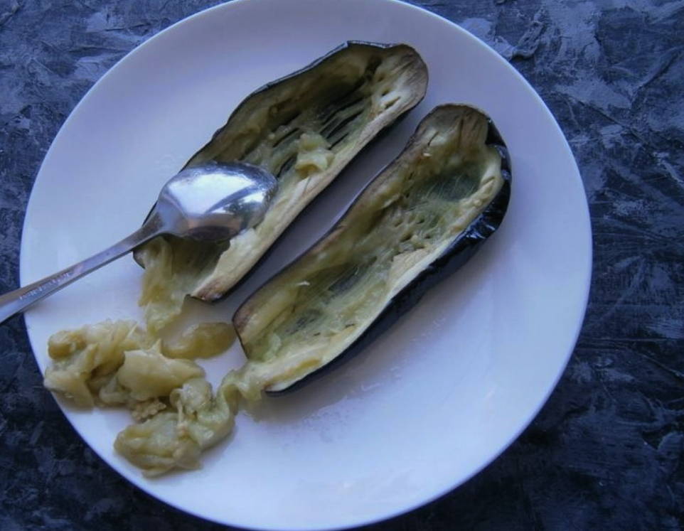 Баклажаны в микроволновке быстро и вкусно Баклажаны в микроволновке быстро и вкусно