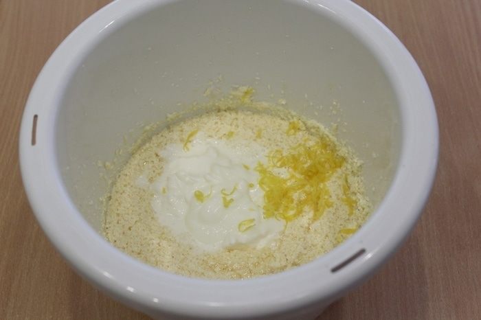 Медовый пирог с яблоками