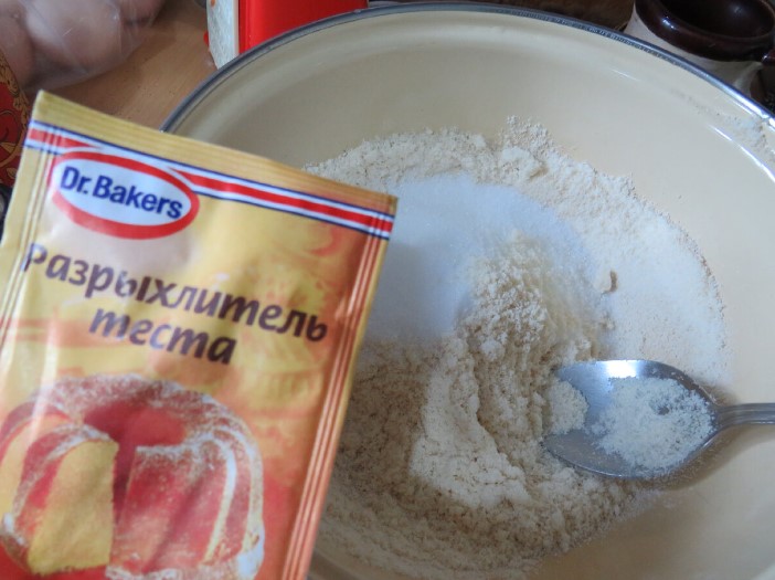Кето шарлотка с яблоками