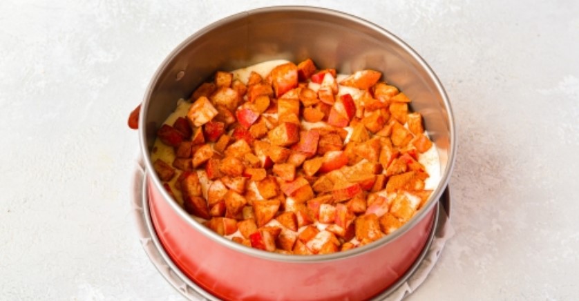Безглютеновая шарлотка с яблоками