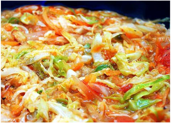 Вкусная тушеная капуста без мяса на сковороде