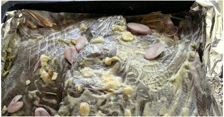 Камбала с картошкой в духовке