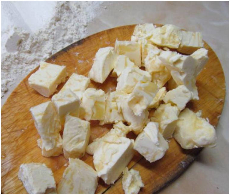 Пирог с яблоками и малиной
