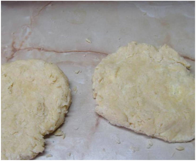 Пирог с яблоками и малиной