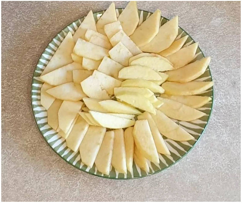 Пирог с яблоками и бананами