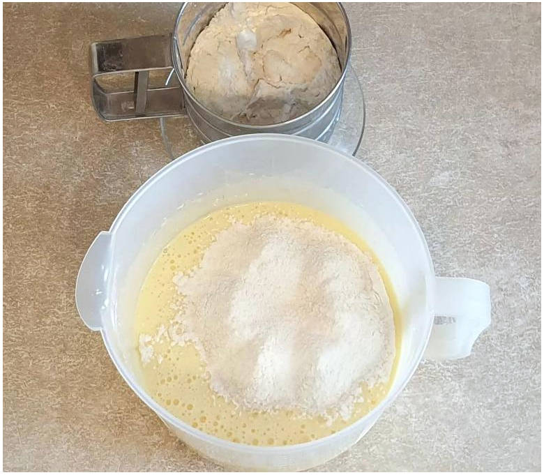 Пирог с яблоками и бананами