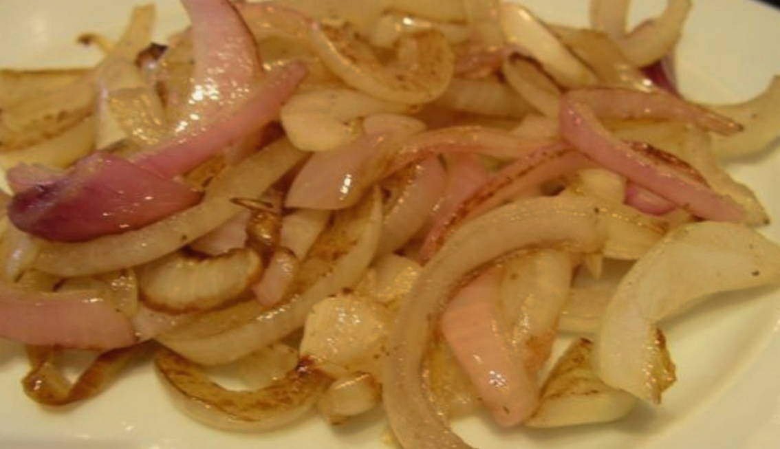 Блинный салат с куриной грудкой