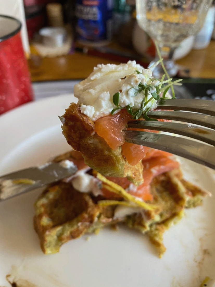 Картофельные вафли из сырого картофеля в вафельнице