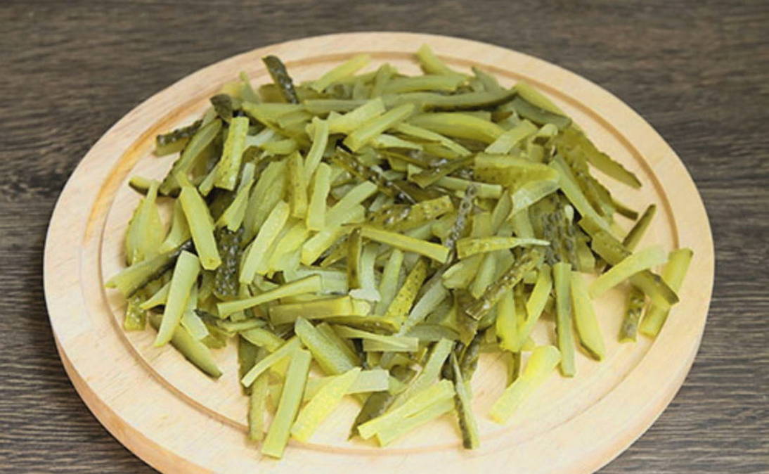 Блинный салат с мясом