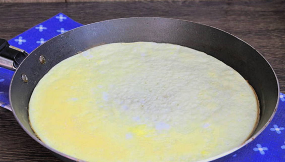 Блинный салат с мясом