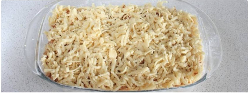 Песочный пирог с яблоками и крошкой сверху