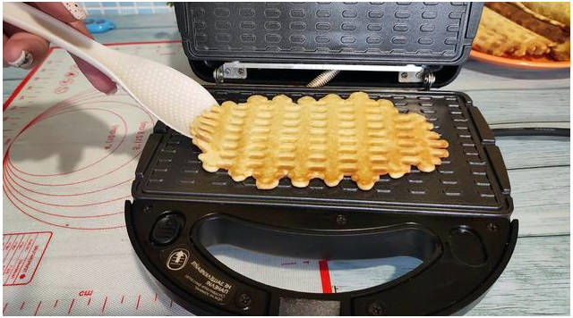 Тонкие вафли в мультипекаре Редмонд