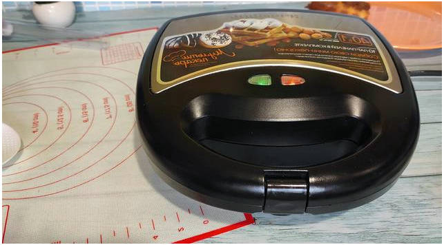 Тонкие вафли в мультипекаре Редмонд