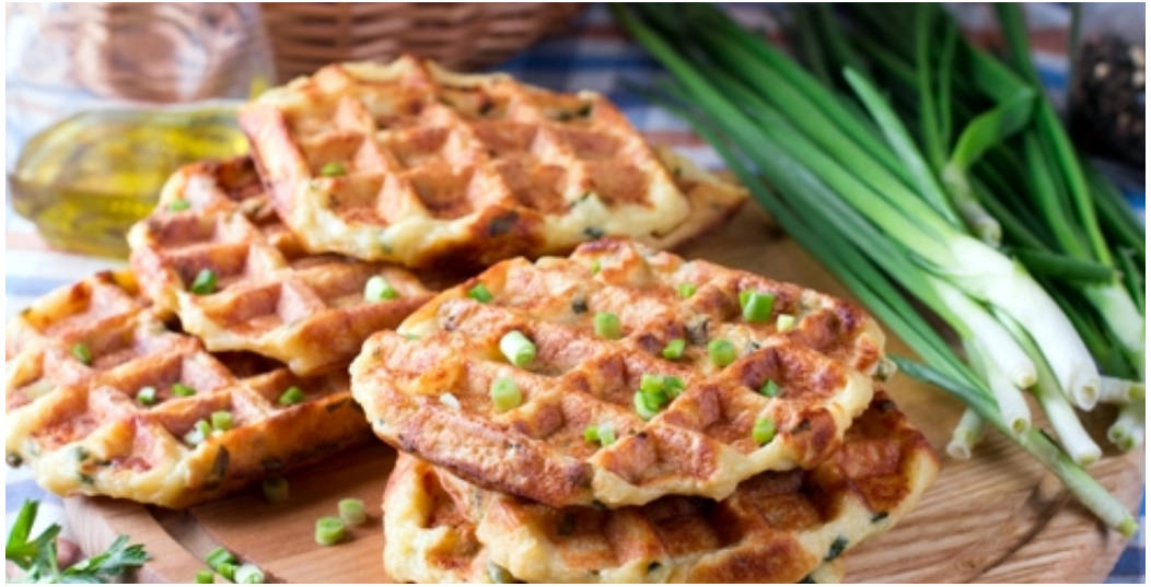 Вафли с картошкой в вафельнице