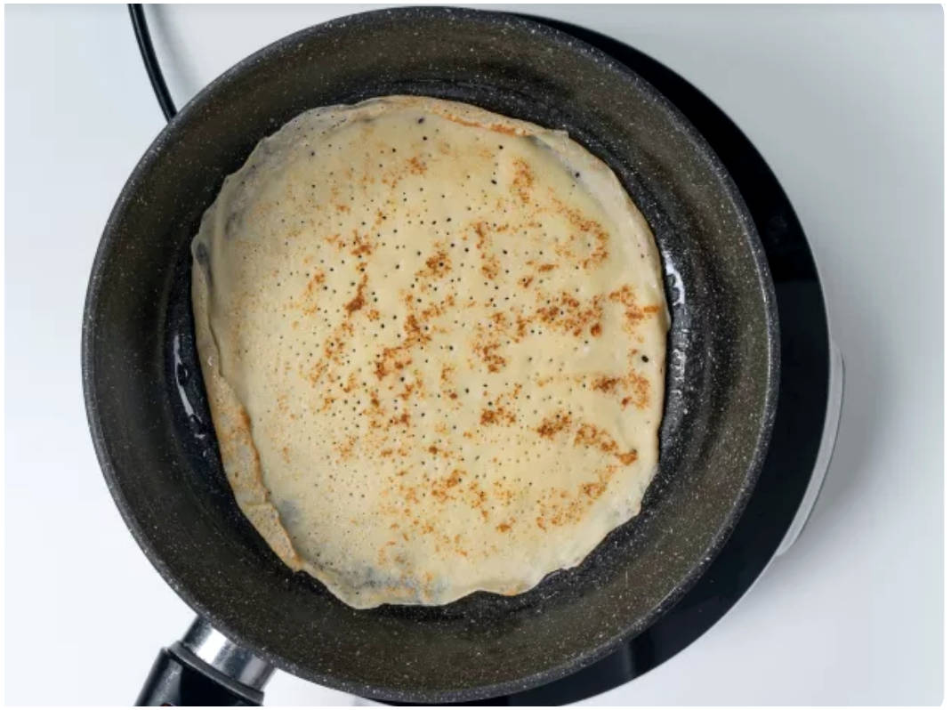 Блинный салат с корейской морковкой