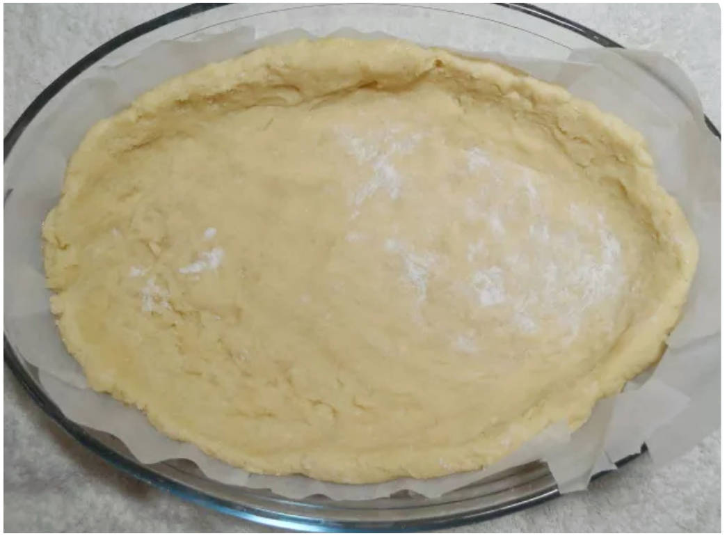 Пирог с яблоками на сметане вкуснее шарлотки, а готовить легче