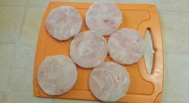 Медальоны из хека в духовке