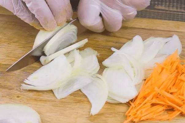 Сырный суп с фрикадельками и грибами