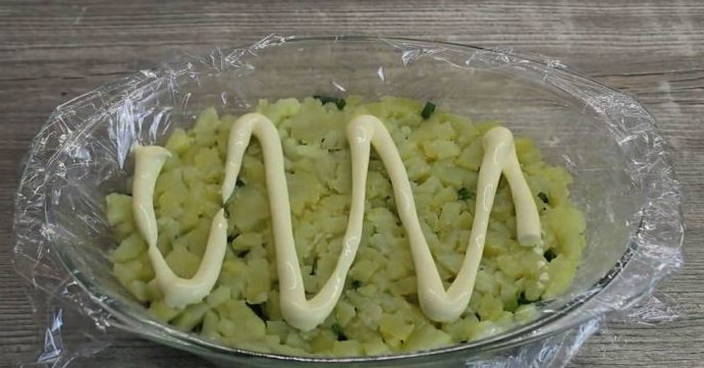 Салат «Грибная поляна» с шампиньонами