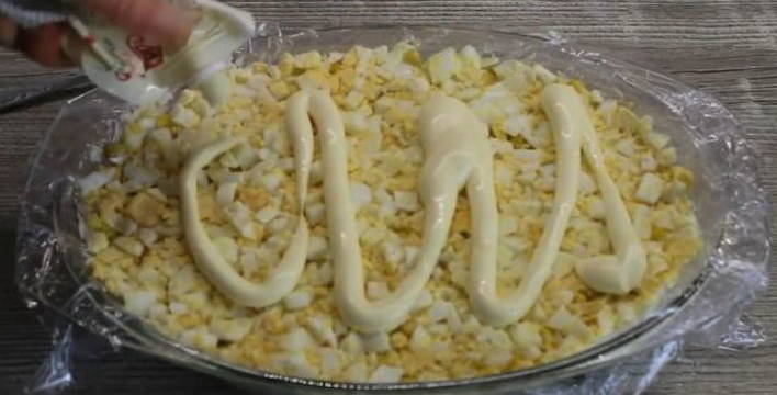 Салат «Грибная поляна» с шампиньонами