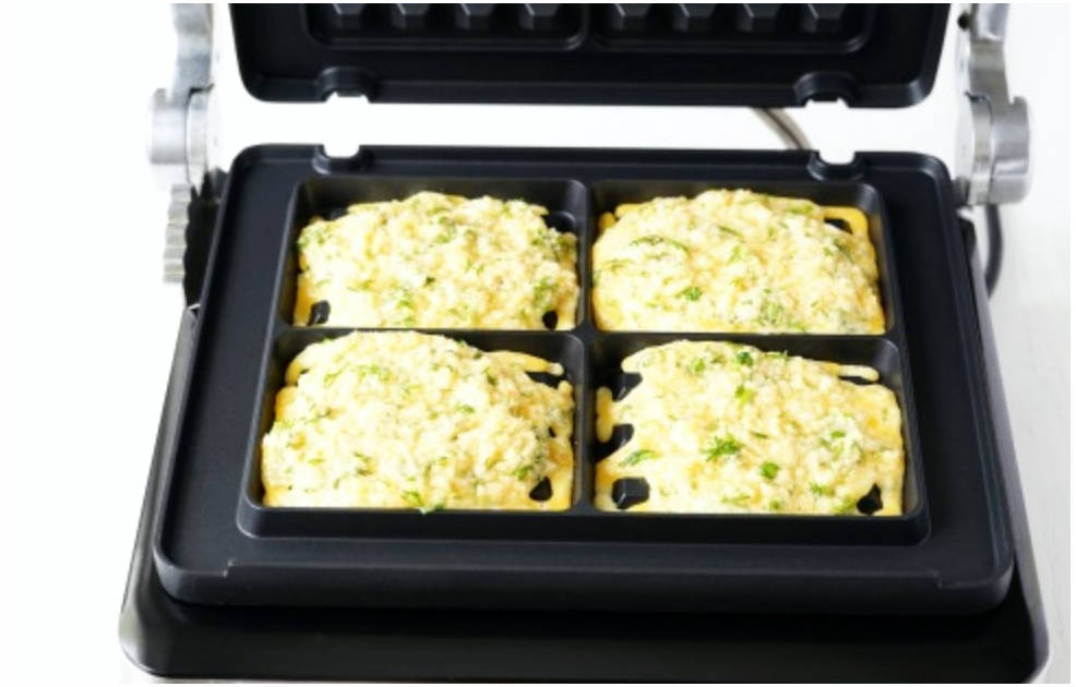 Сытные вафли в вафельнице