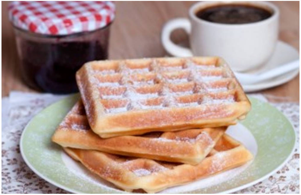 Толстые вафли в вафельнице