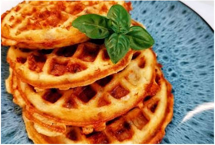 Сырные кето вафли