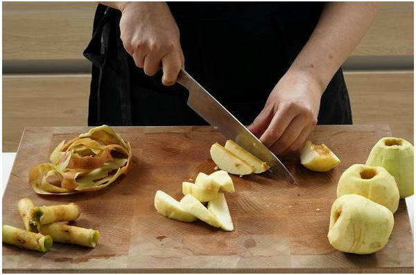 Пирог из миндальной муки с яблоками