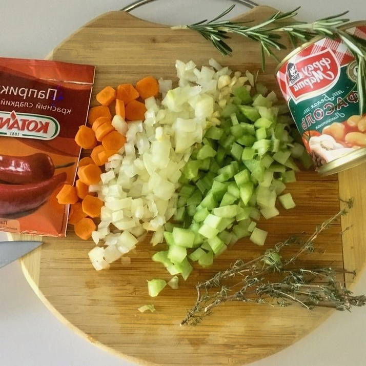 Рыбный суп с фрикадельками из рыбного фарша