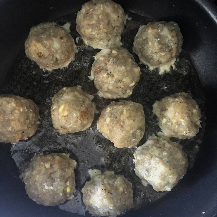 Рыбный суп с фрикадельками из рыбного фарша