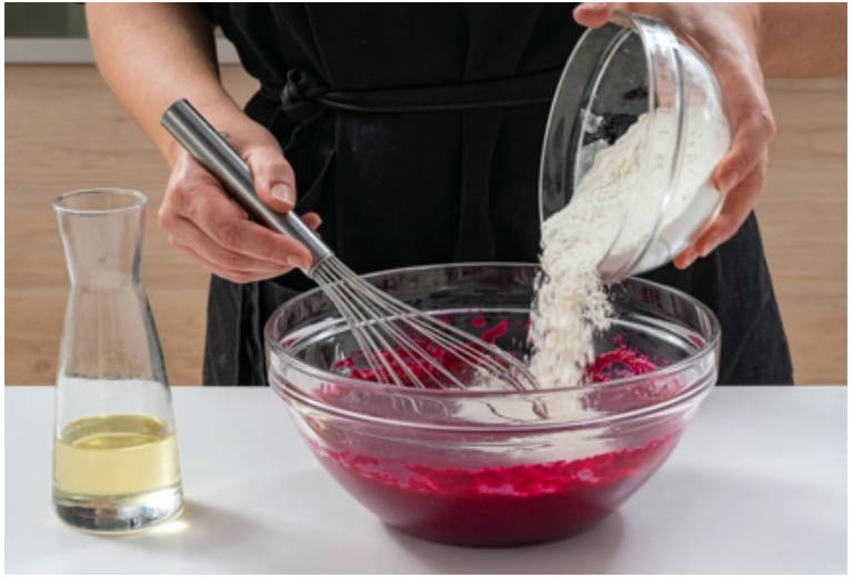 Свекольные вафли в вафельнице