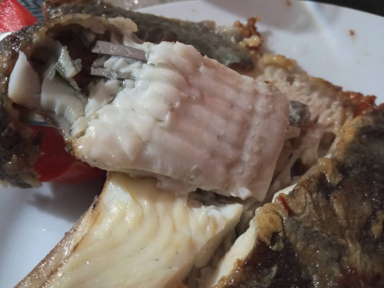 Жареная камбала целиком на сковороде