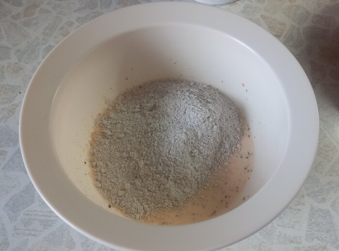 Вафли из ржаной муки в вафельнице